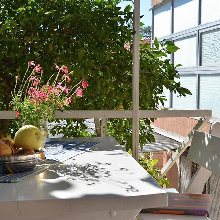 Laidback Apartments オレビック 部屋 写真