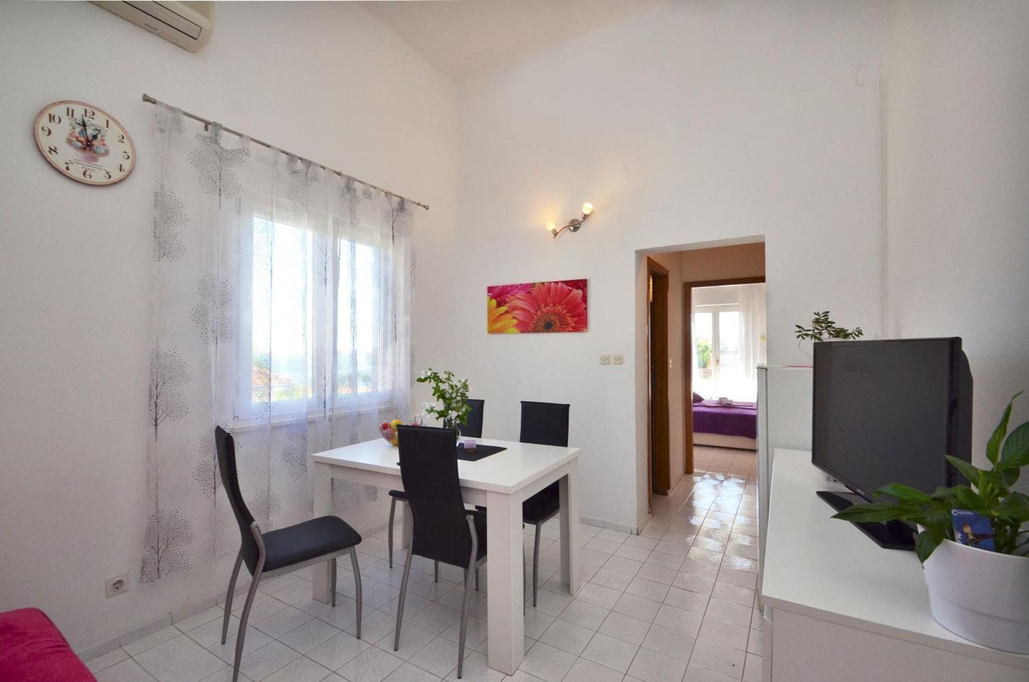 Laidback Apartments オレビック 部屋 写真